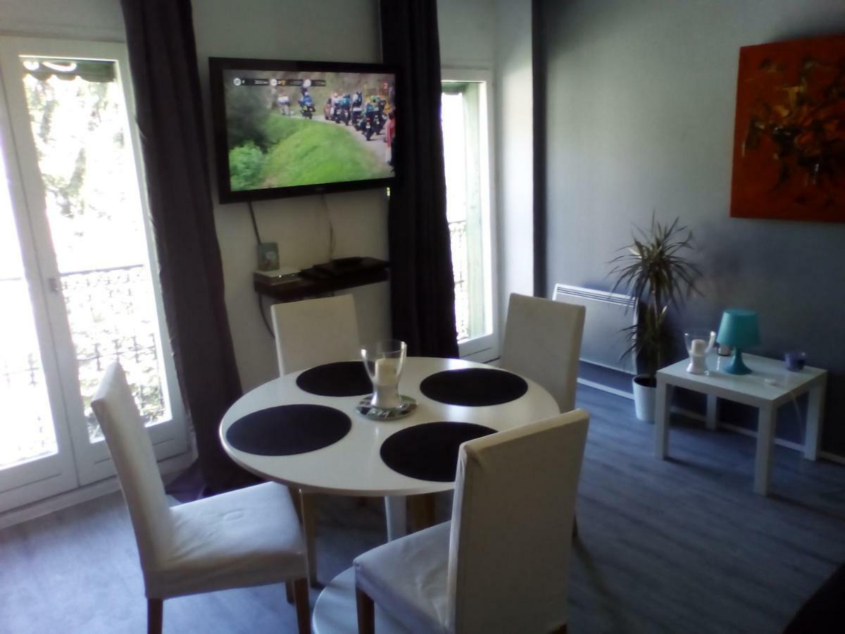 אקס-לה-טרמה Appartement Residence Les Acacias מראה חיצוני תמונה